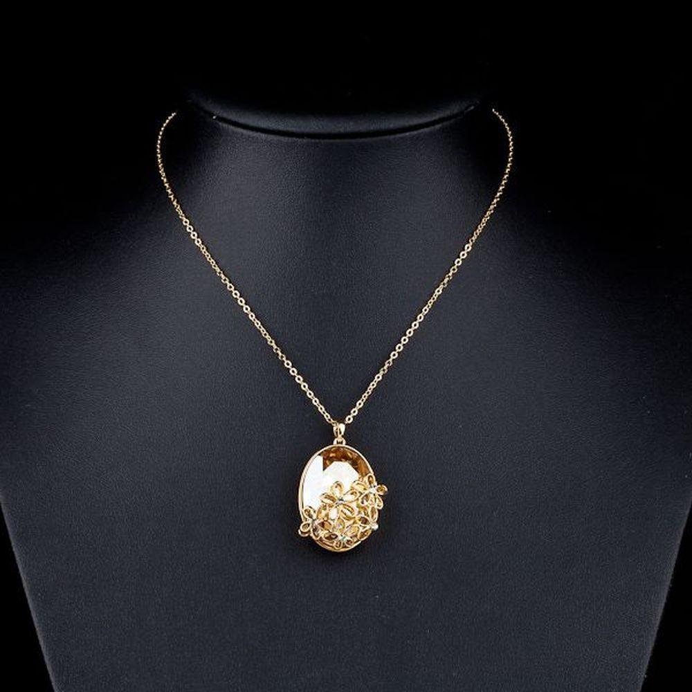 Big Oval Champagne Crystal Flower Necklace - KHAISTA Fashion Jewellery