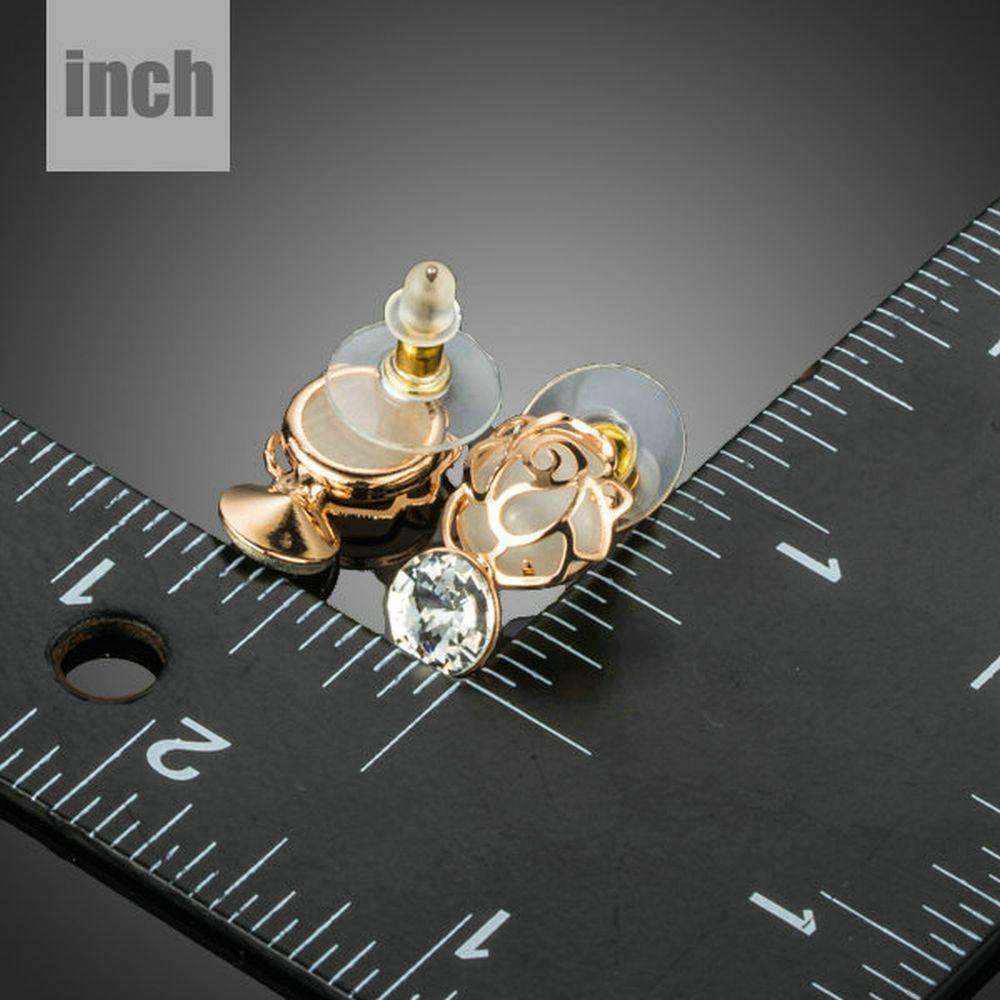 Daily Wear Crystal Stud Earrings - KHAISTA Fashion Jewellery