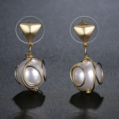 Elegant Pearl Drop Earrings -KFJE0409 - KHAISTA2