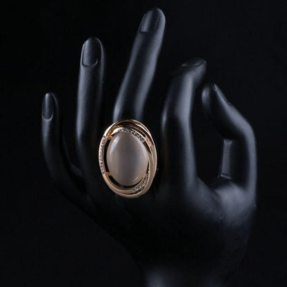 Lightweight Egg Shaped Crystal Ring - KHAISTA Fashion Jewellery