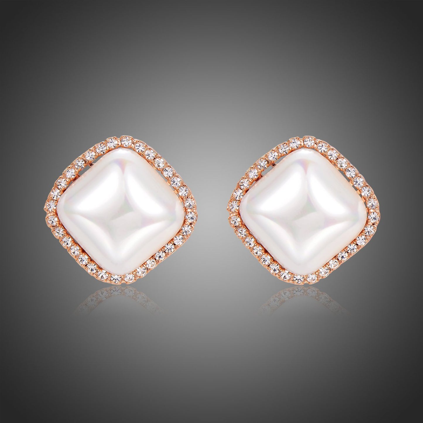 Pearl Geometric Stud Earrings -KPE0353 - KHAISTA Fashion Jewellery