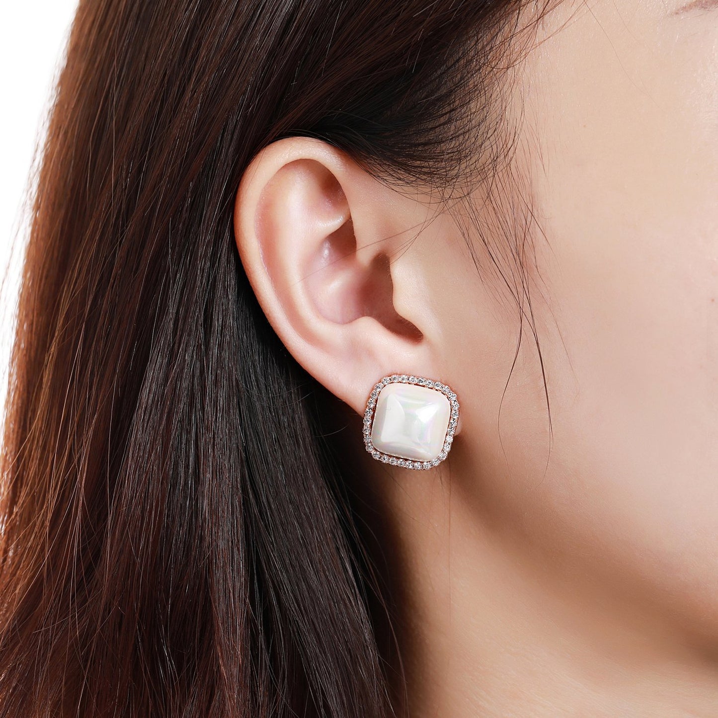 Pearl Geometric Stud Earrings -KPE0353 - KHAISTA Fashion Jewellery